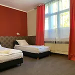 Nocleg ze śniadaniem Luna Szczawno-Zdroj