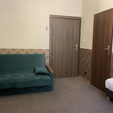 Luna Nocleg ze śniadaniem