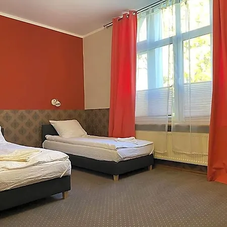 Luna 3* Szczawno-Zdroj