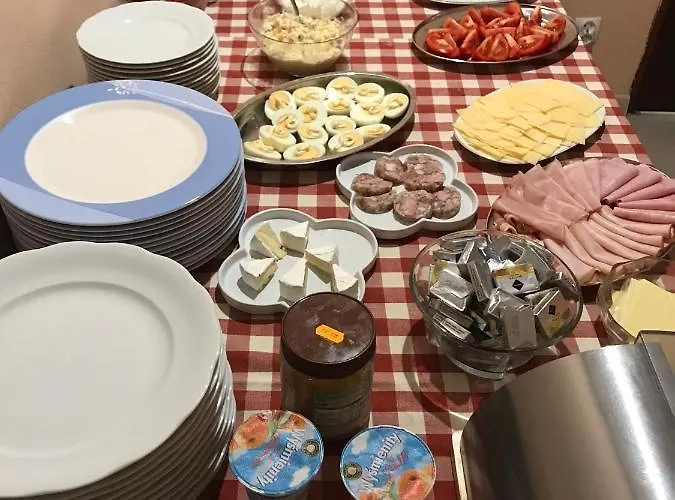 Frühstückspension Luna 3*