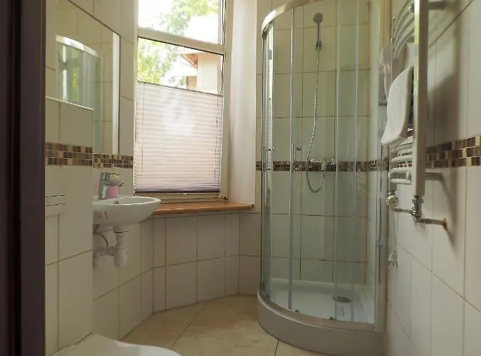 Nocleg ze śniadaniem Luna Szczawno-Zdroj