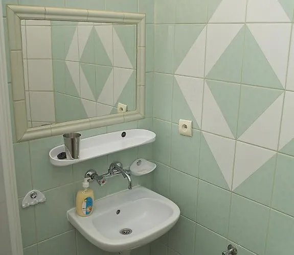 Luna Frühstückspension 3*