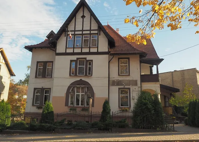 Luna Nocleg ze śniadaniem